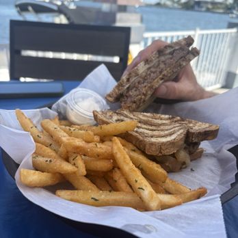 Junkanoo Below Deck - Patty melt w/truffle fries. (Not worth the fry upgrade) - American Near Me - Fort Myers Beach, Florida Junkanoo Below Deck - Patty melt w/truffle fries. (Not worth the fry upgrade) - American Near Me - Fort Myers Beach, Florida