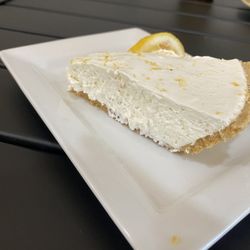 Hoggs Meat Market - Lemon pie