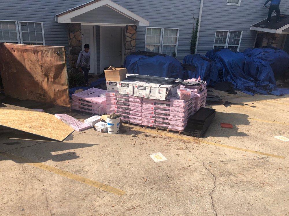 Slide of Rylee Roofing & Construction