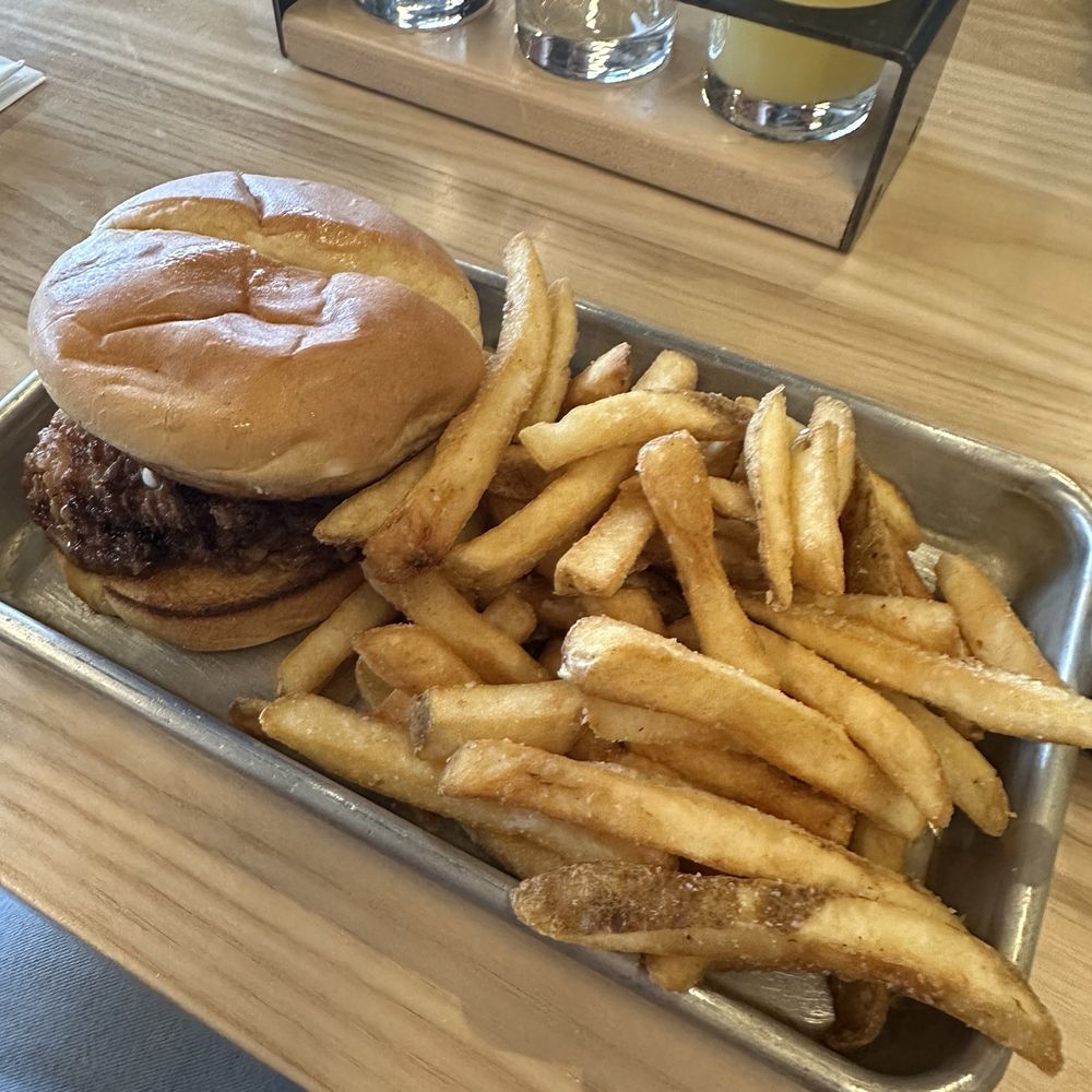 Uprise Brewing - Nashville hot chicken - Breweries Near Me - Spokane, Washington Uprise Brewing - Nashville hot chicken - Breweries Near Me - Spokane, Washington