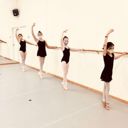 Preston Hollow Dance - Pointe class