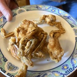 Great Wall Chinese Restaurant - Frog legs!