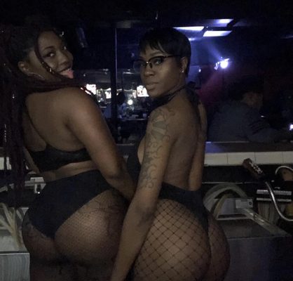 Tropicana Bar by null