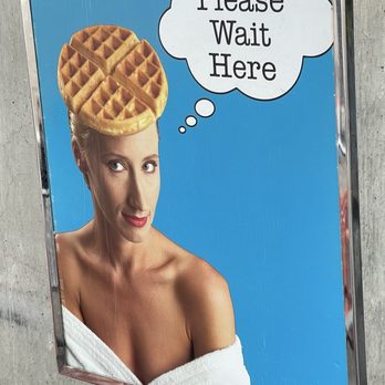 Cafe 222 - Signage - Breakfast & Brunch Near Me - San Diego, California Cafe 222 - Signage - Breakfast & Brunch Near Me - San Diego, California