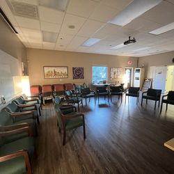 Ken Starr MD Wellness Group - Group Counseling Room