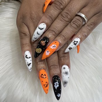 Nailed It Salon - Halloween Nails - Nail Salons Near Me - Concord, California
