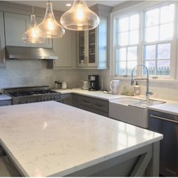 Classic Kitchen Cabinet - Grey shaker with MSI Carrara QUARTZ