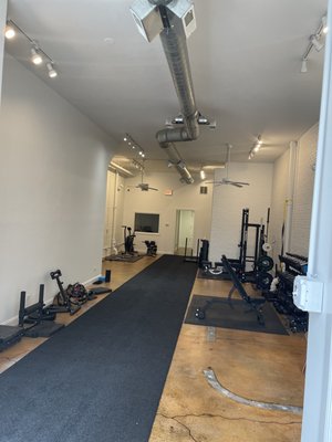 THE STRENGTH STUDIO - Updated May 2025 - 11 Photos - 1015 W Webster Ave ...