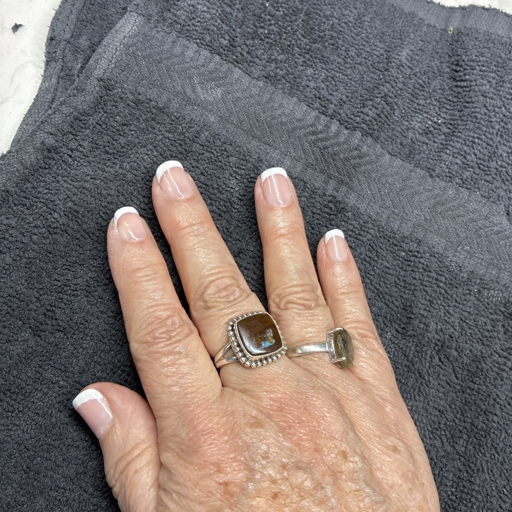 Tom did an amazing job with my little stubby nails and a wonderful pedicure too! I used bubble bath on my toes. A+++++ experience!! Tom did an amazing job with my little stubby nails and a wonderful pedicure too! I used bubble bath on my toes. A+++++ experience!!