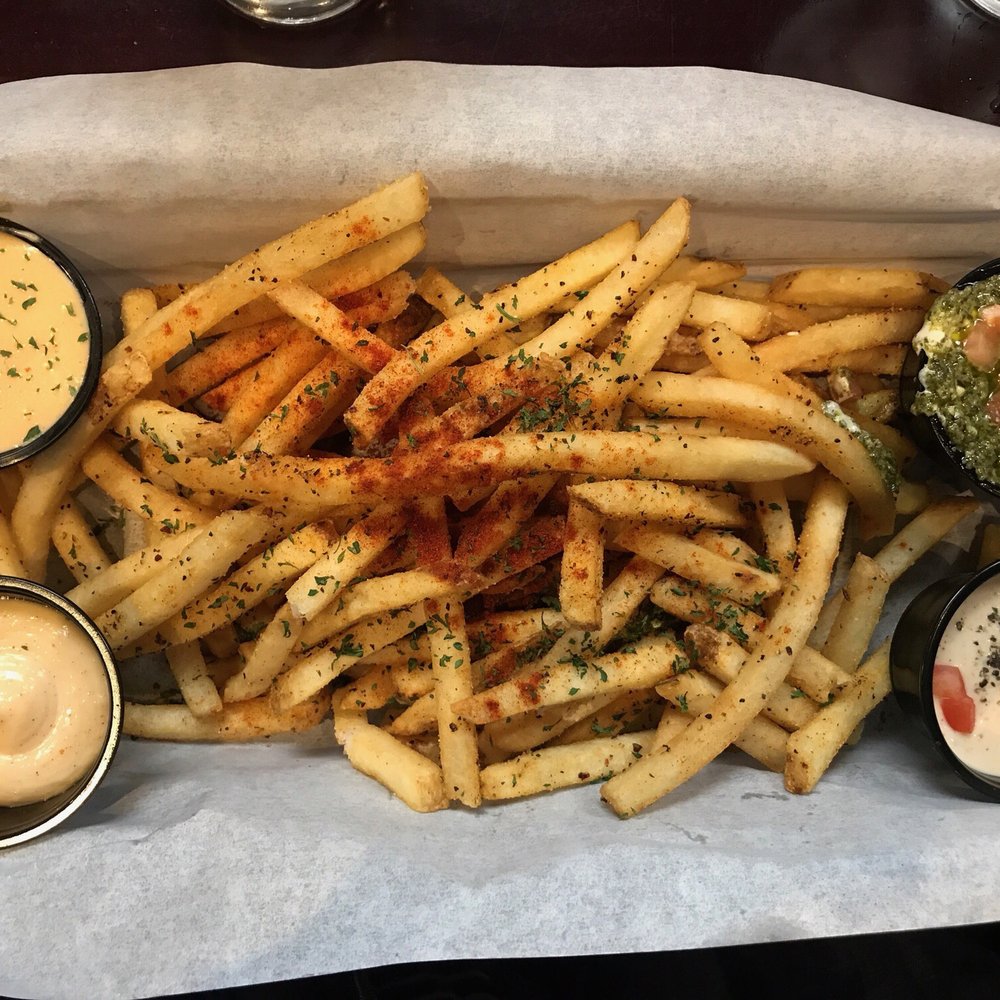 THE BEST 10 Bars in Bloomington, IN Last Updated August 2021 Yelp