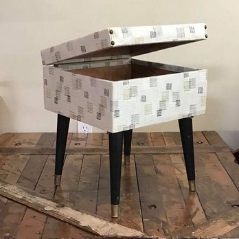 Uniquities Consignment - Used, Vintage & Consignment Near Me - Gainesville, Florida