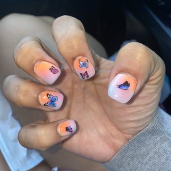 Paris Nails - The forming in the nails I mean look at my thumb, my nail is not like that and they let me walk out the salon like that. - Nail Salons Near Me - Muskegon, Michigan Paris Nails - The forming in the nails I mean look at my thumb, my nail is not like that and they let me walk out the salon like that. - Nail Salons Near Me - Muskegon, Michigan