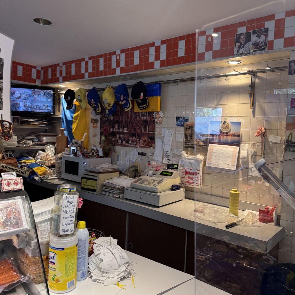 Zytynsky’s Deli - Photo 2