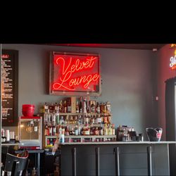 Velvet Lounge - Great whiskey selection