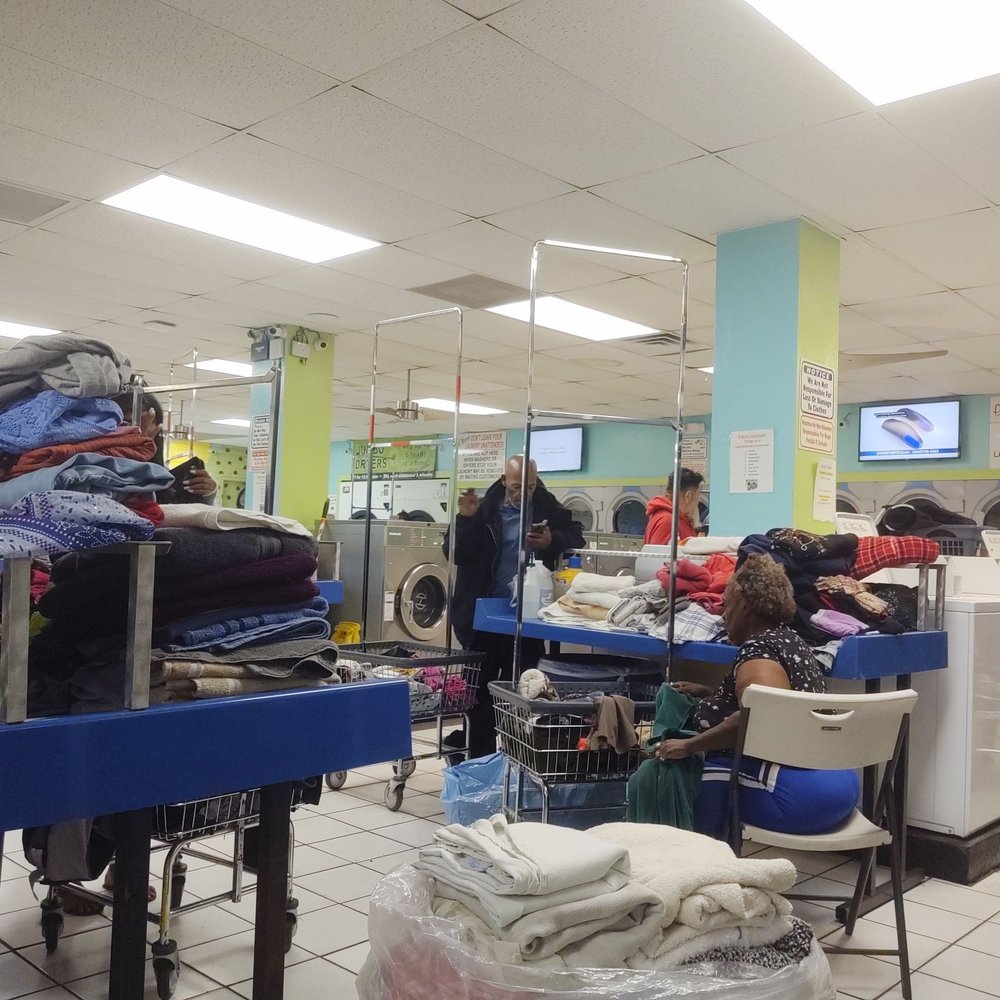 24-Hour Smart Laundry - Thursday around 3am! - Laundromat Near Me - Phoenix, Arizona
