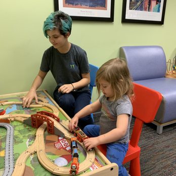 Thiel Pediatric Dentistry - Waiting room train set - Pediatric Dentists Near Me - Austin, Texas Thiel Pediatric Dentistry - Waiting room train set - Pediatric Dentists Near Me - Austin, Texas