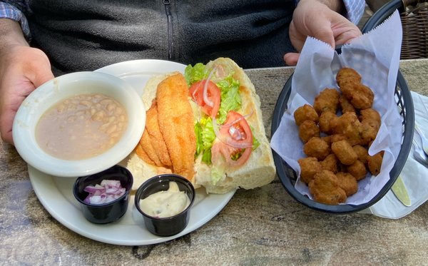 Riverview Restaurant & Marina by null