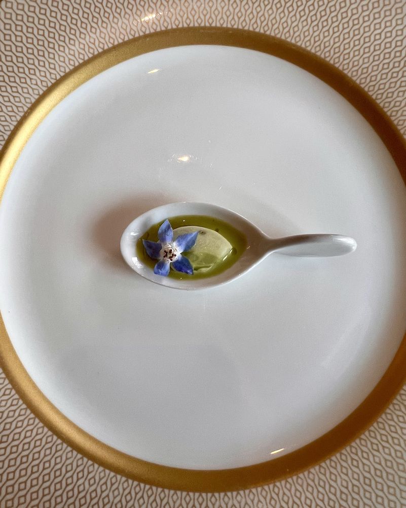 Social spots from Oak Park