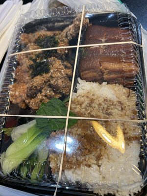 Lee’s Kitchen Noodle & Rice U Dub by null