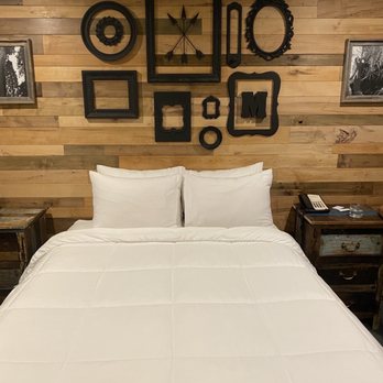 Murphy's Hotel Restaurant - Nicely done. - American Near Me - Murphys, California