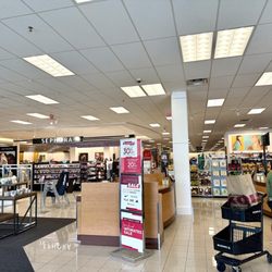 Kohl's - Inside store