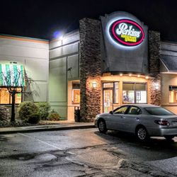 Perkins American Food - Storefront for Perkins Hazelton
