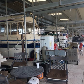 Lake Country Marina - Marinas Near Me - Fort Worth, Texas