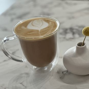 Catalyst Coffee - Vanilla lavender oat milk latte - Coffee & Tea Near Me - Albuquerque, New Mexico