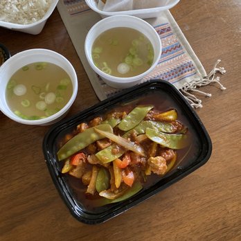 Pa Lian - E08.Spicy pork***** A03. Samosa - Burmese Near Me - Wheaton, Illinois