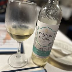 Lighthouse Seafood and Grill - Wine