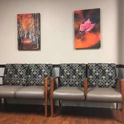 Medstar Orthopaedic & Spine Center Georgetown - Waiting room.