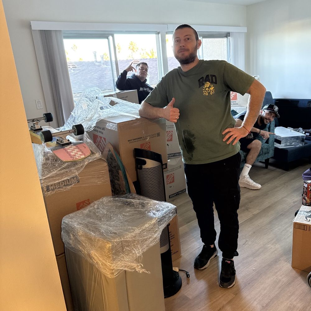 STEP Moving & Storage - Super great movers got us in and out super quick!! Everything made it safe. Huge truck highly recommended - Movers Near Me - Irvine, California STEP Moving & Storage - Super great movers got us in and out super quick!! Everything made it safe. Huge truck highly recommended - Movers Near Me - Irvine, California