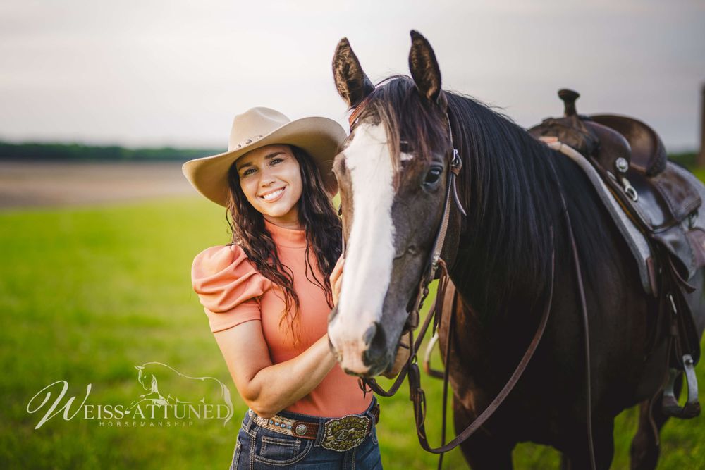 Weiss Attuned Horsemanship - equestrian in Pocahontas, IL