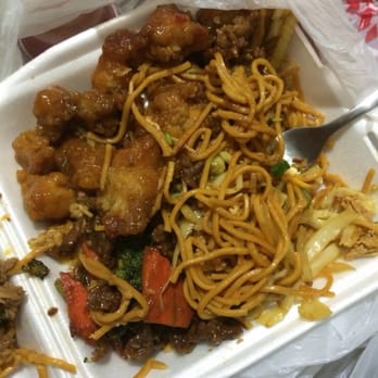 Louisiana Fried Chicken - Might look good, but honestly is the worst Chinese I have ever taste! - Fast Food Near Me - Compton, California Louisiana Fried Chicken - Might look good, but honestly is the worst Chinese I have ever taste! - Fast Food Near Me - Compton, California