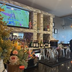 Kume Hibachi Steak house - Bar is so nice and aesthetic