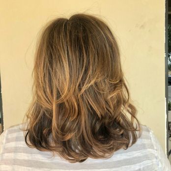 The Savvy Stylist - Hair Salons Near Me - Tempe, Arizona
