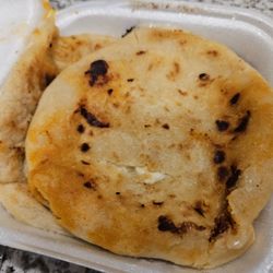 Pupuseria Y Lonchera La Providencia - Pupusas