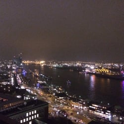 Penthouse Elb-Panorama - Elbpanorama aus dem 20ten Stock.