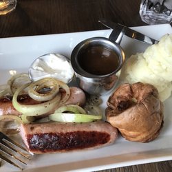 Red Brick Pub & Eatery - Bangers and mash