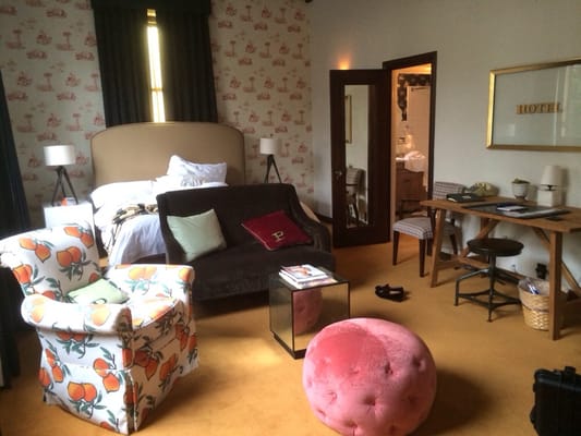 Maison Twenty Seven by null