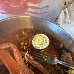 Overcooked egg. Crab is small but the picture doesn't show that very well Overcooked egg. Crab is small but the picture doesn't show that very well