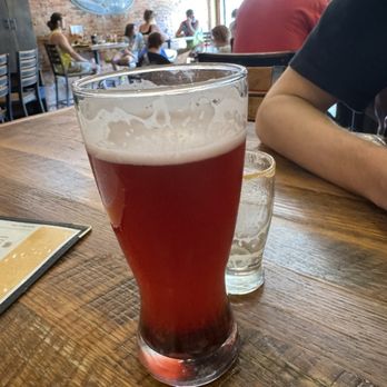 Trails to Ales Brewery - Broken spoke beer - Breweries Near Me - Franklin, Pennsylvania