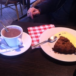 Aux Remp'Arts Café - Formule goûter à 5€. Boisson chaude + viennoiserie.