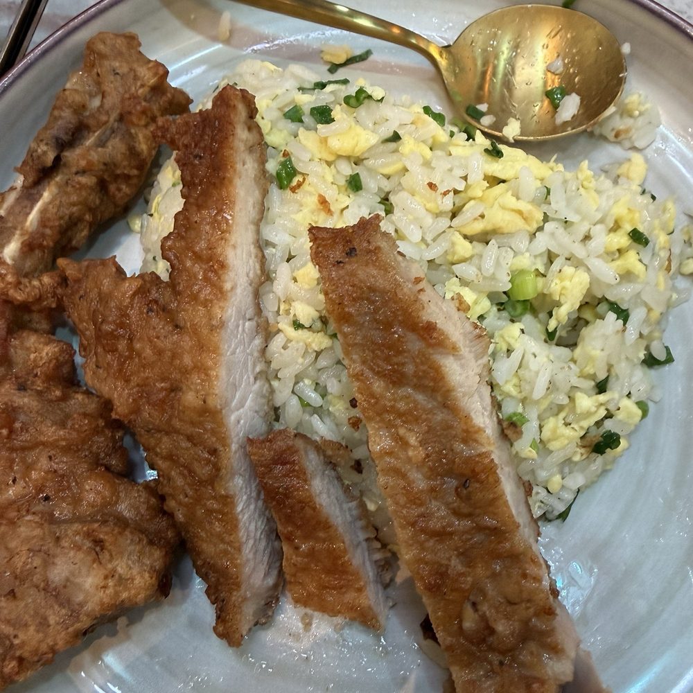 Supreme Dumplings - Pork Chop Fried Rice - Shanghainese Near Me - Bellevue, Washington Supreme Dumplings - Pork Chop Fried Rice - Shanghainese Near Me - Bellevue, Washington