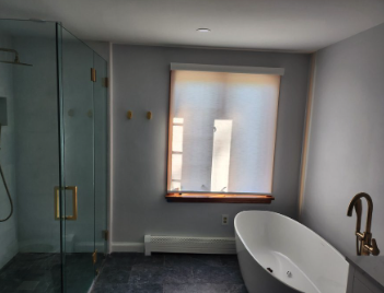 Slide of L & a Custom Construction