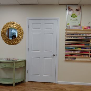 Palace Nail & Spa - Waxing Near Me - Rye, New York
