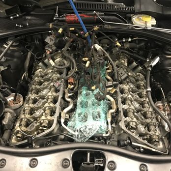 Max Autowerkes - Bentley W12 engine valve cover gasket replacement - Auto Repair Near Me - Whittier, California Max Autowerkes - Bentley W12 engine valve cover gasket replacement - Auto Repair Near Me - Whittier, California