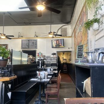 Brenda's Meat & Three - Seating - Breakfast & Brunch Near Me - San Francisco, California Brenda's Meat & Three - Seating - Breakfast & Brunch Near Me - San Francisco, California