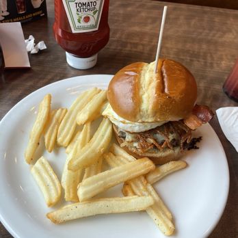 Denny's - Slamburger - Diners Near Me - Edgemere, Maryland