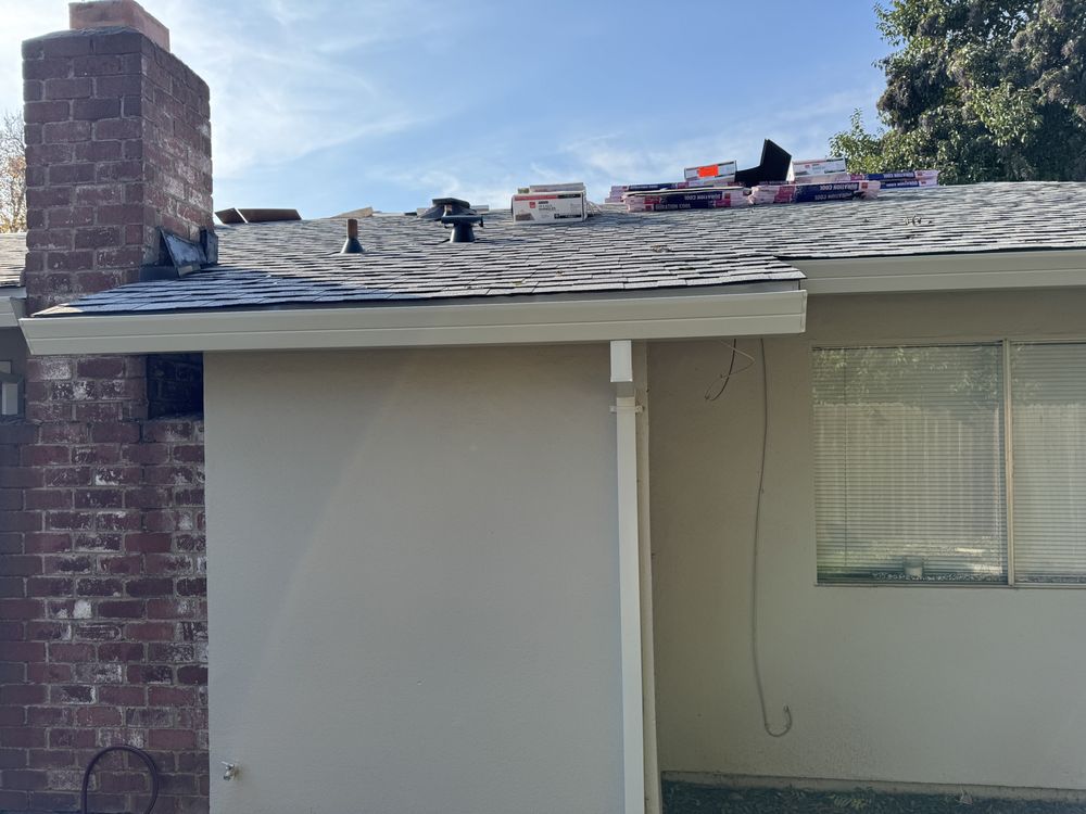 Slide of Roof Gutter Expert